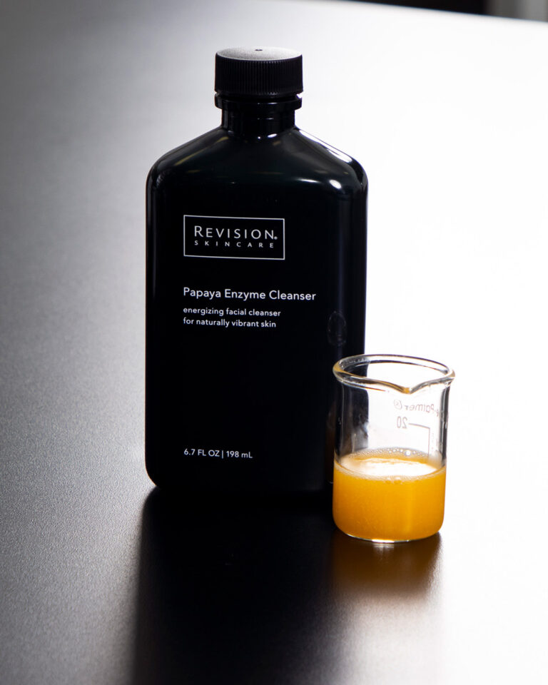 Kuva sosiaaliseen mediaan Revision Skincare Papaya Enzyme Cleanser 2