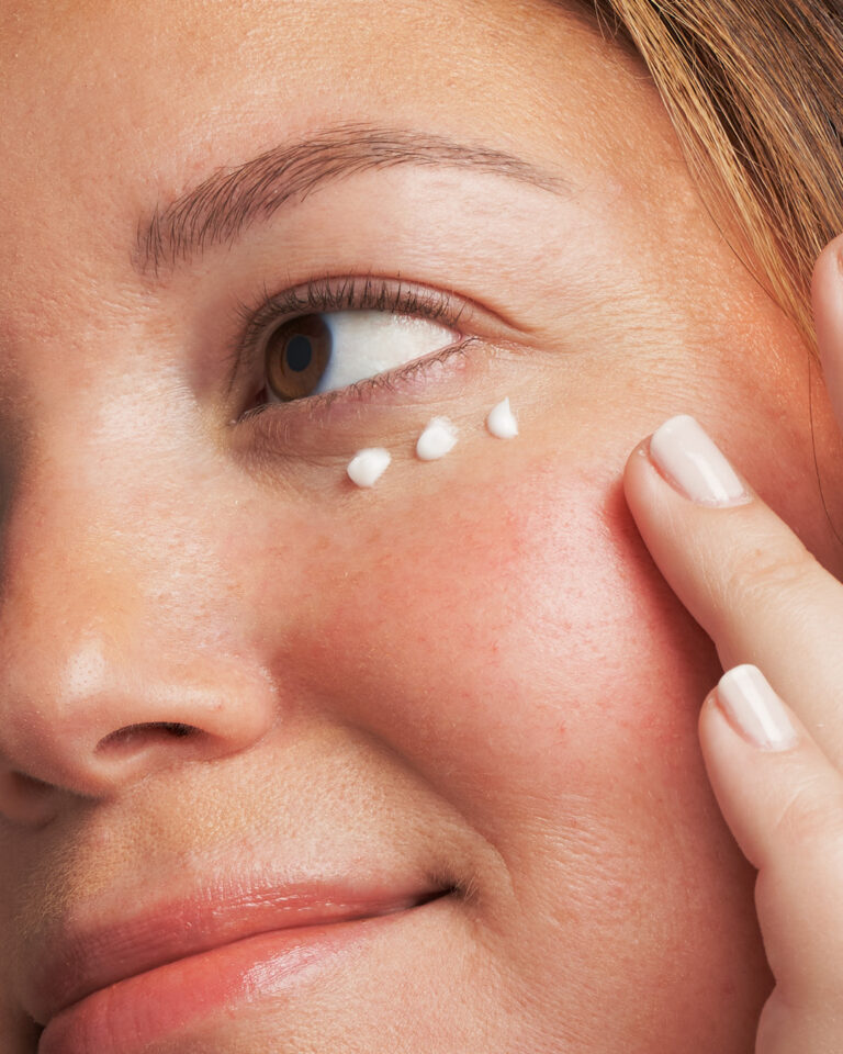 Kuva sosiaaliseen mediaan NEOSTRATA Intensive Eye Therapy 2