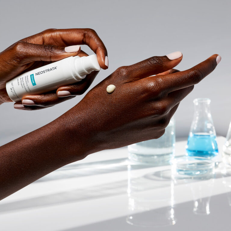 Kuva sosiaaliseen mediaan NEOSTRATA Redness Neutralizing Serum 2