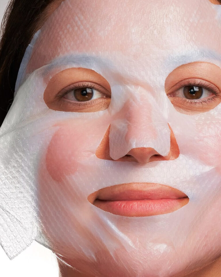 Kuva sosiaaliseen mediaan NEOSTRATA Pure Hyaluronic Acid Mask 2