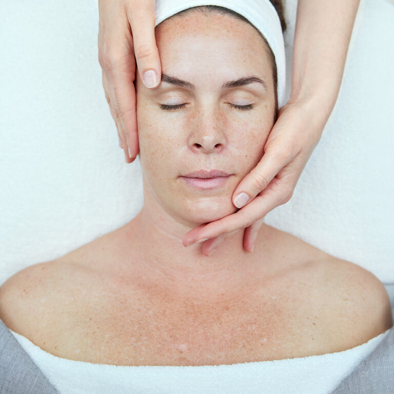 Kuva sosiaaliseen mediaan NEOSTRATA hoito 2