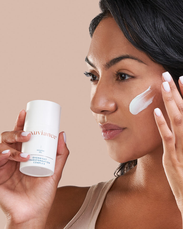 Kuva sosiaaliseen mediaan Exuviance Overnight Transformation Complex