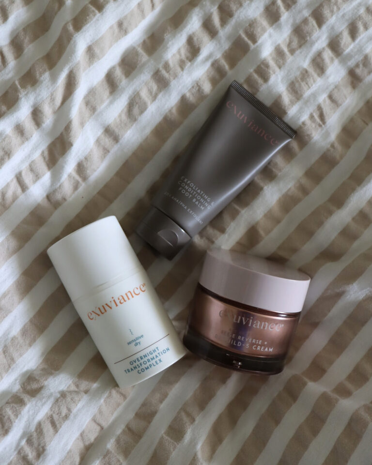 Kuva sosiaaliseen mediaan Exuviance Good Night trio