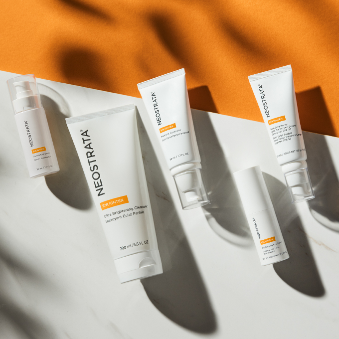 Web-banneri NEOSTRATA Enlighten 680 x 680 px