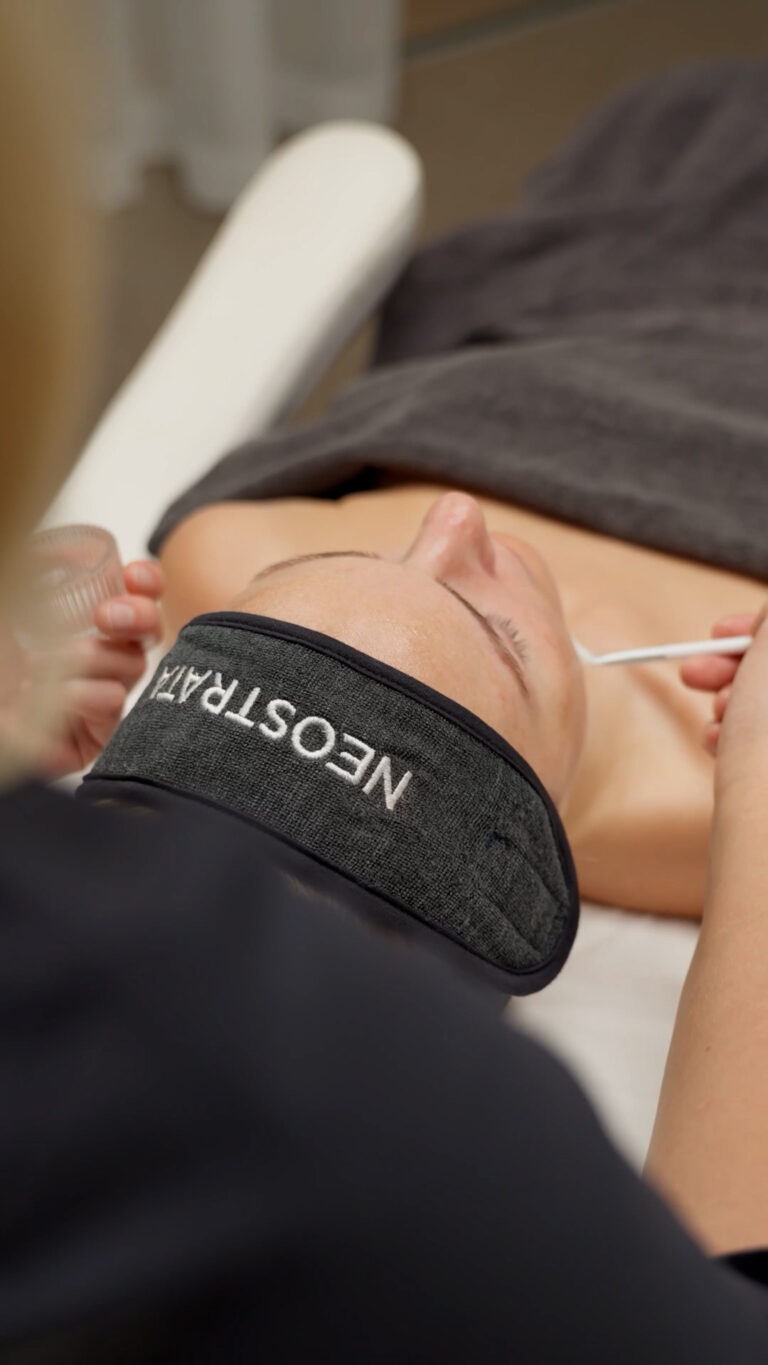 Video sosiaaliseen mediaan NEOSTRATA hoidot 2