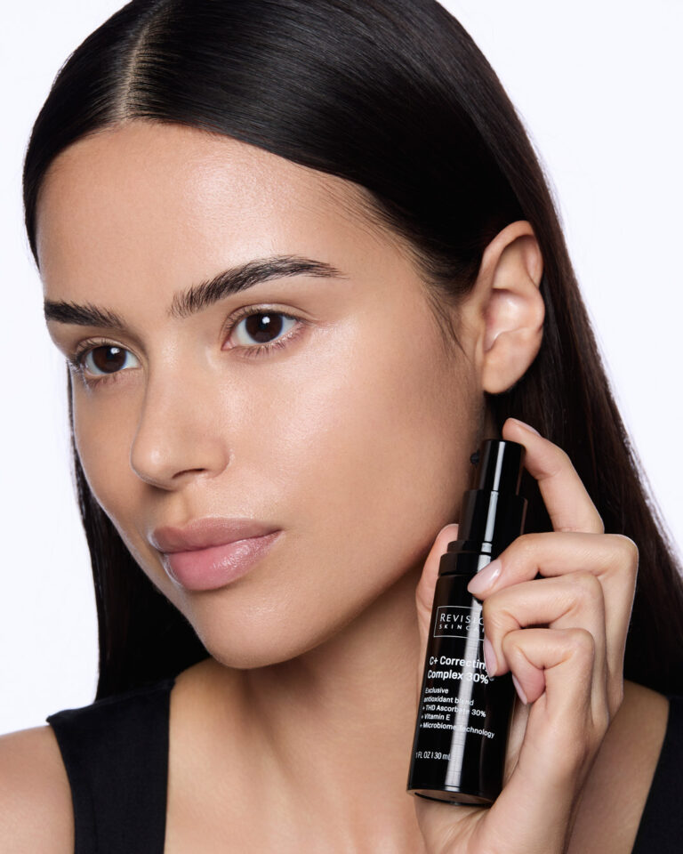 Kuva sosiaaliselle medialle Revision Skincare C Correcting